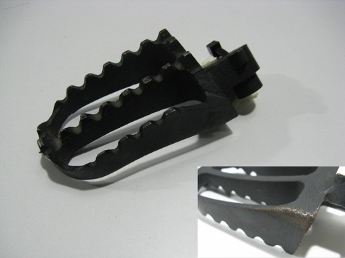 Footrest driver rest detent - footrest, driver's
